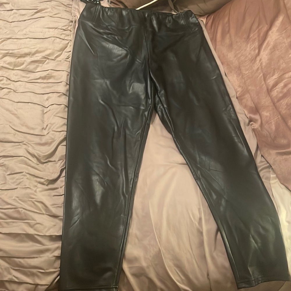 Scoop Faux Leather Leggings XL